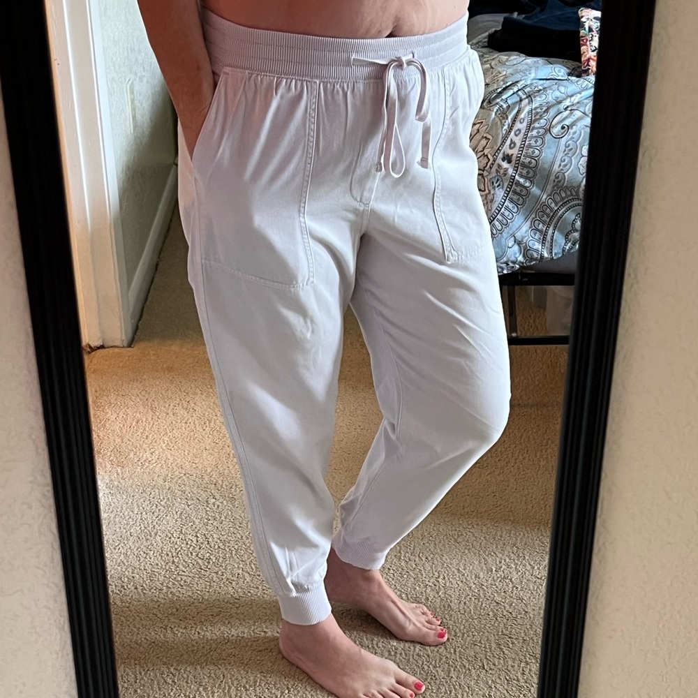 GAP elastic waist joggers with pockets! MEDIUM